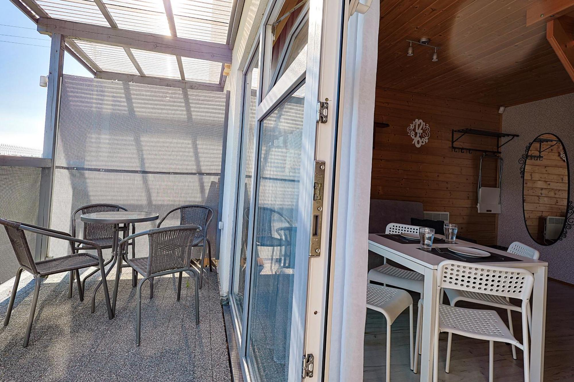 Aurora Ustka-Przewloka Aparthotel Exteriör bild